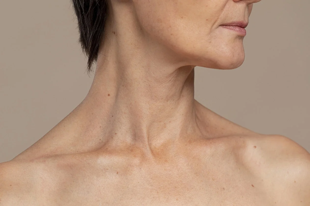 Neck Rejuvenation: Beyond Aesthetics, Emphasizing the Body’s Energetic Balance