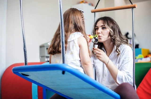 Ergoterapi Bakış Açısı ile Dır Floortime Terapisi