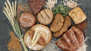 What Are the Five Foods That Are High in Fiber?